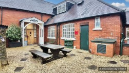 Pen-Rhiw Avenue, Oakdale, NP12