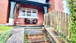 Pen-Rhiw Avenue, Oakdale, NP12