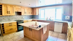 Priscilla Terrace, Trelewis, CF46