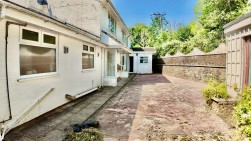 Priscilla Terrace, Trelewis, CF46
