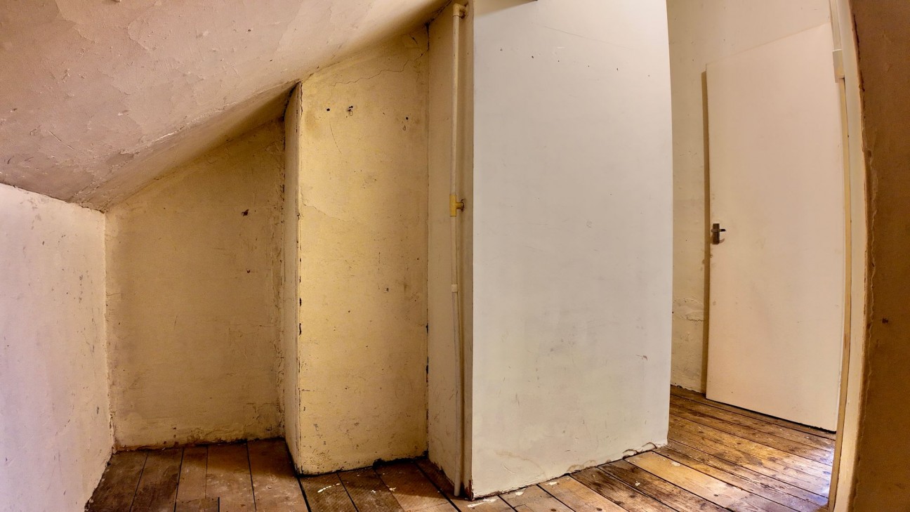 Golden Grove, Newbridge, NP11