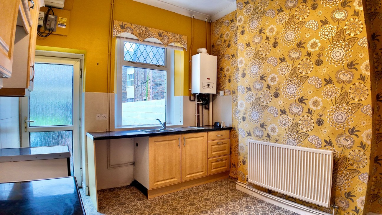 Golden Grove, Newbridge, NP11