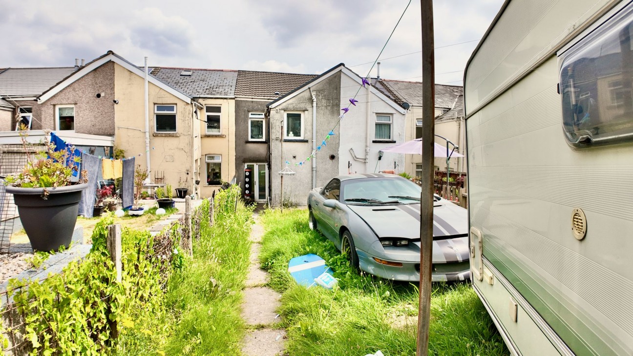 Greenfield Street, Bargoed, CF81