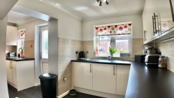 St. Johns Drive, Pontllanfraith, NP12