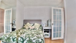 St. Johns Drive, Pontllanfraith, NP12