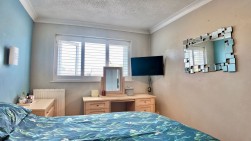 St. Johns Drive, Pontllanfraith, NP12
