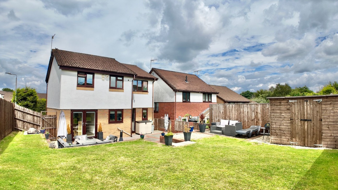 St. Johns Drive, Pontllanfraith, NP12