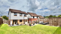 St. Johns Drive, Pontllanfraith, NP12