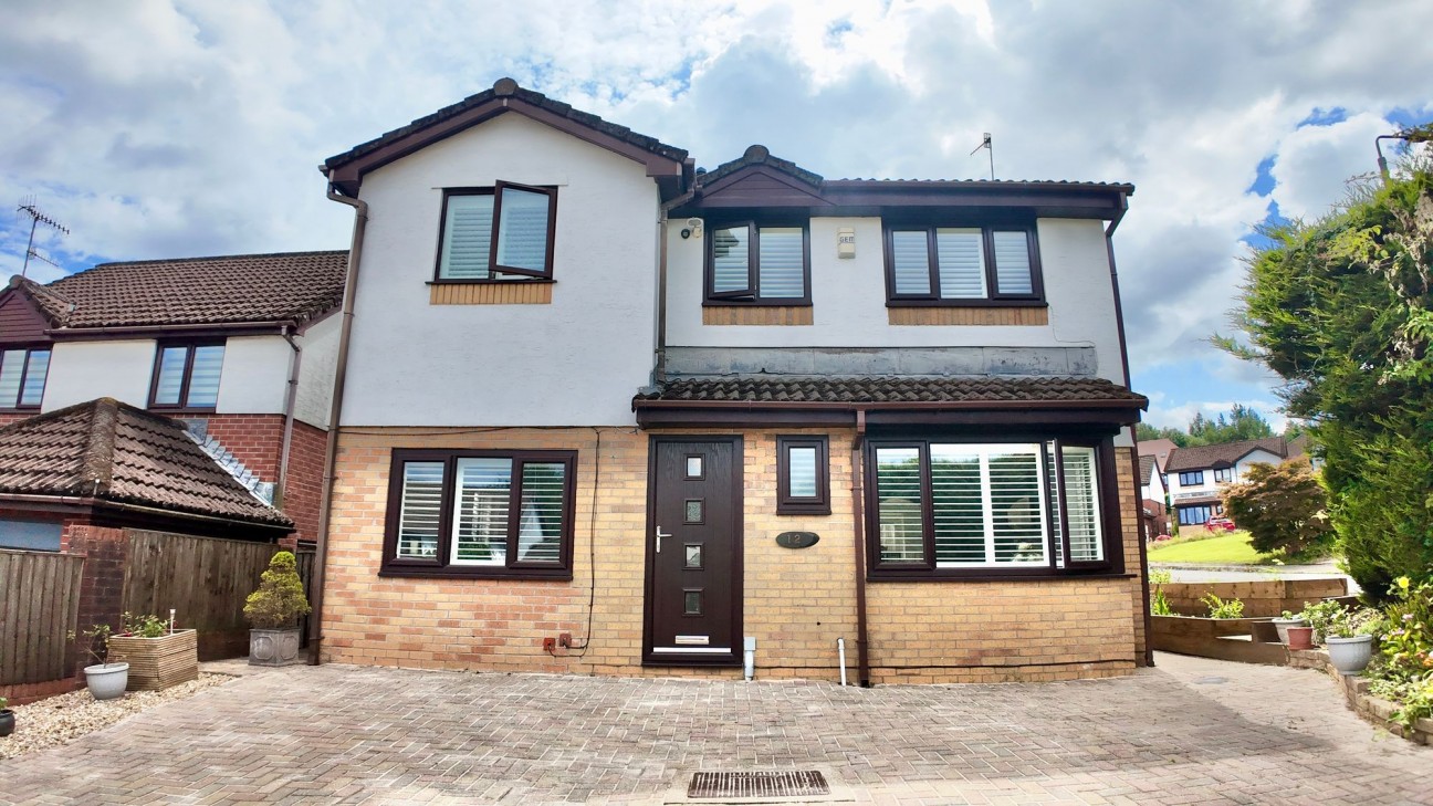 St. Johns Drive, Pontllanfraith, NP12