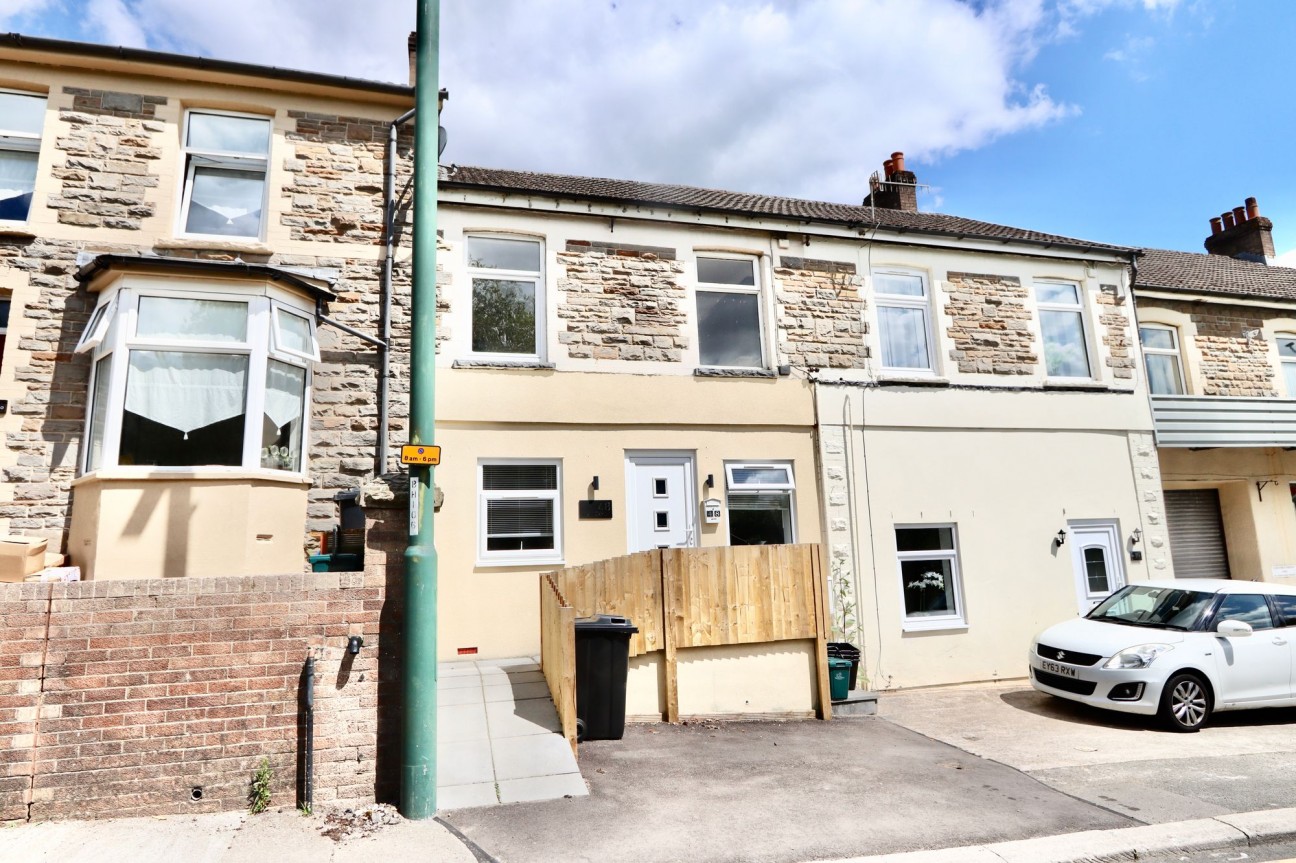 Alexandra Road, Six Bells, NP13