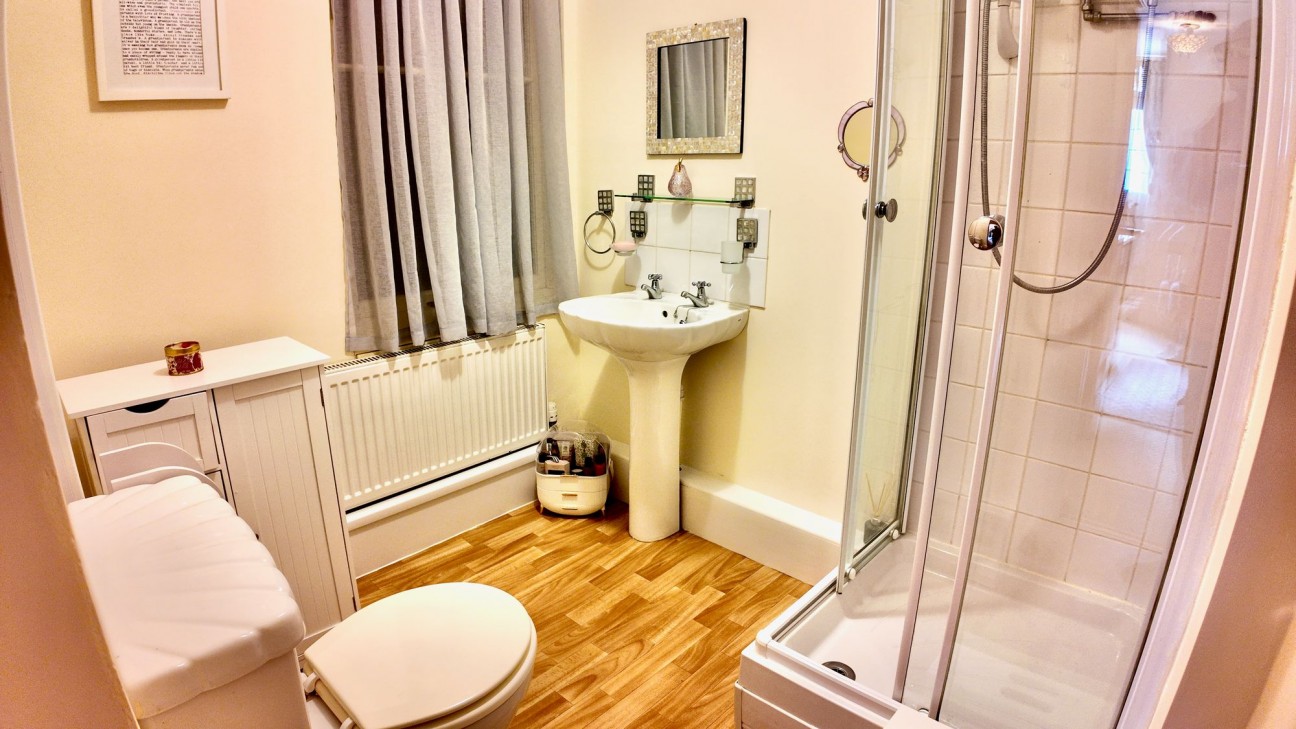 Pennar Lane, Newbridge, NP11