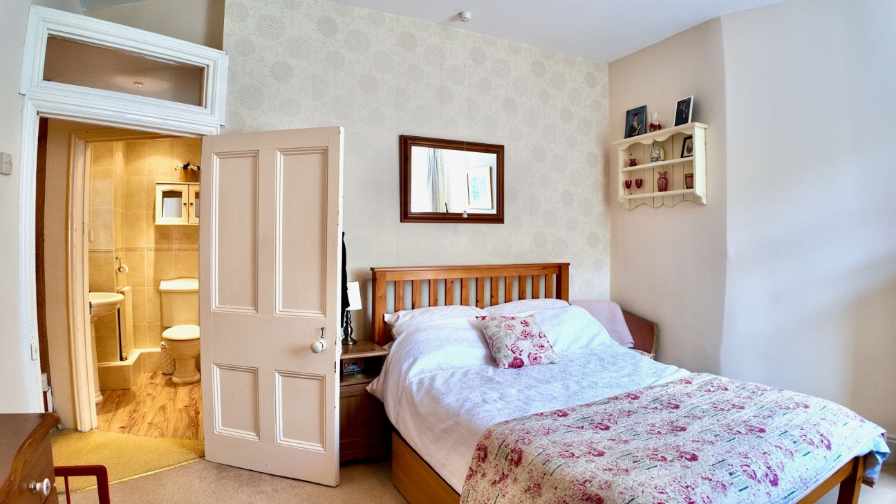 Pennar Lane, Newbridge, NP11