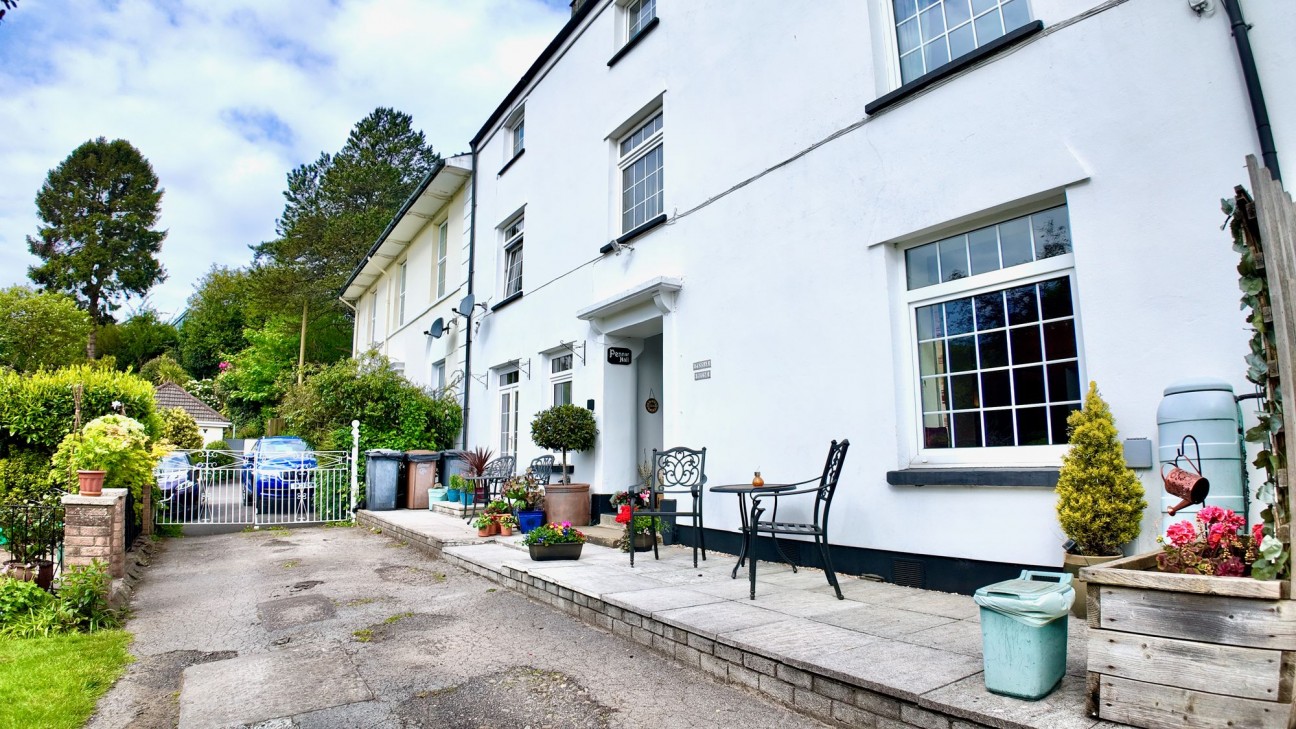 Pennar Lane, Newbridge, NP11