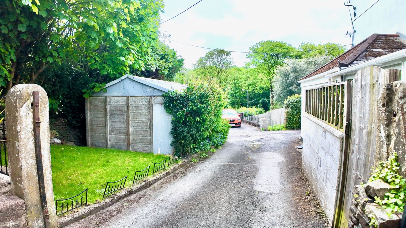 Pennar Lane, Newbridge, NP11