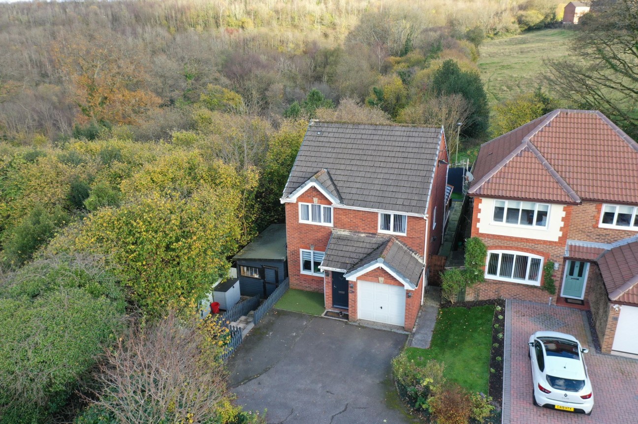Tir-Berllan, Oakdale, NP12