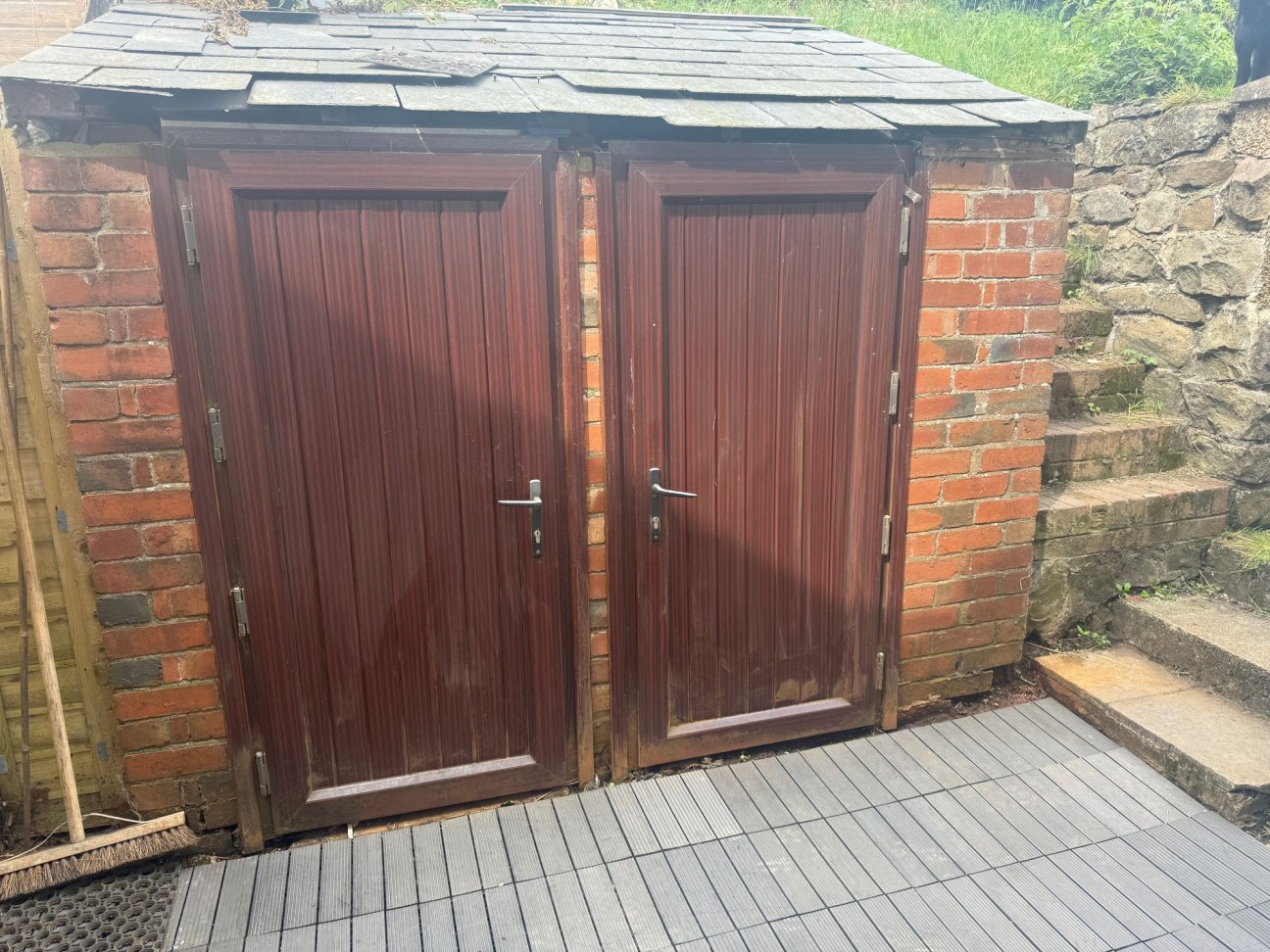 Wesley Place, Beaufort, NP23