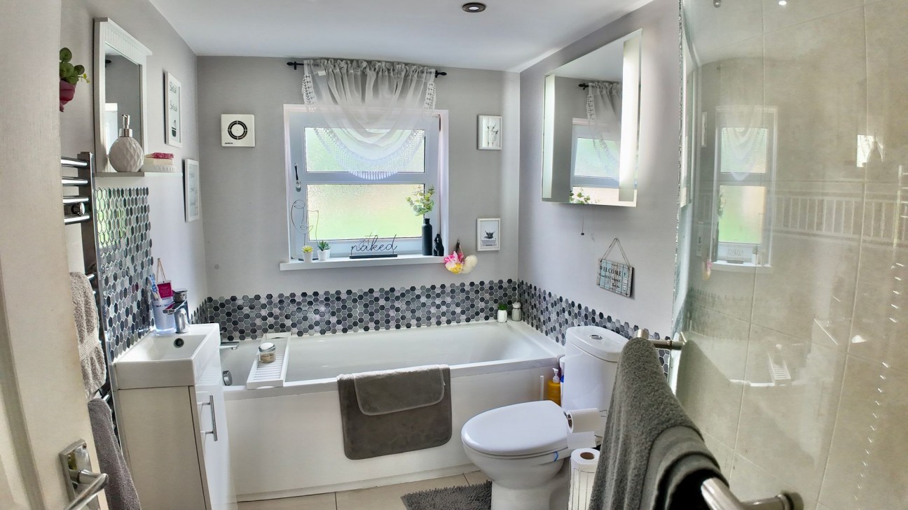 Wesley Place, Beaufort, NP23