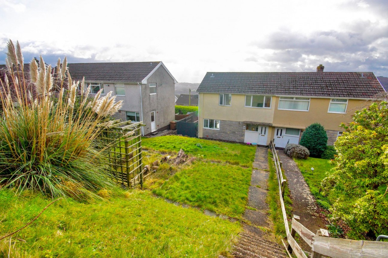 Pennine Close, Risca, NP11