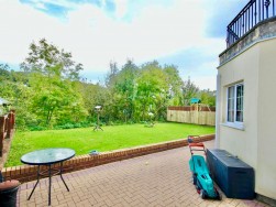 The Glade, Wyllie, NP12