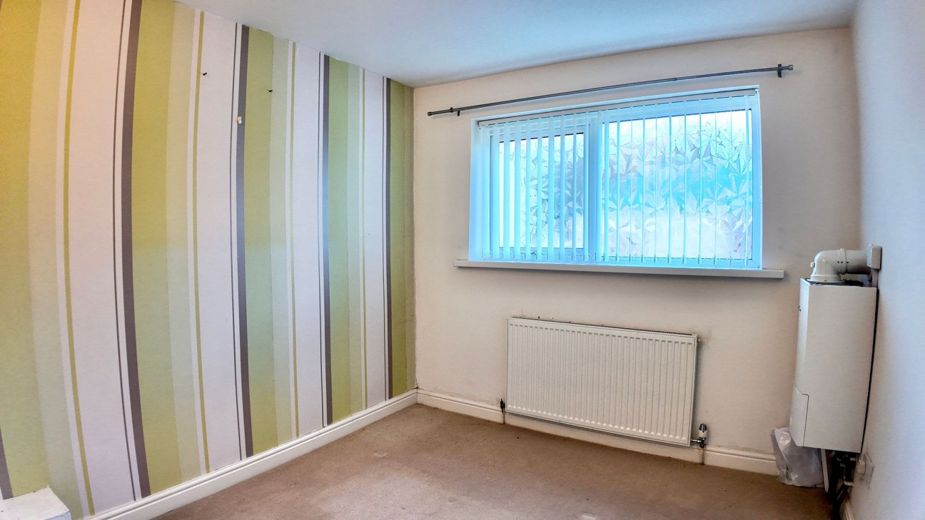 Woodland Terrace, Abercarn, NP11