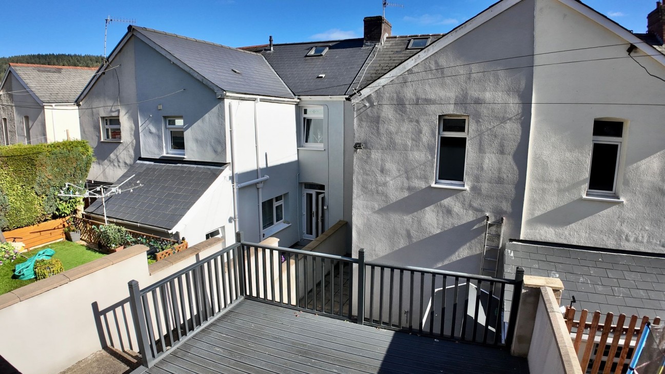 Glen View, Hollybush, NP12