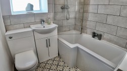 Glen View, Hollybush, NP12