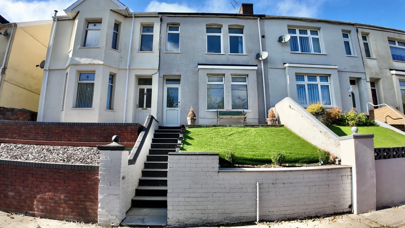 Glen View, Hollybush, NP12