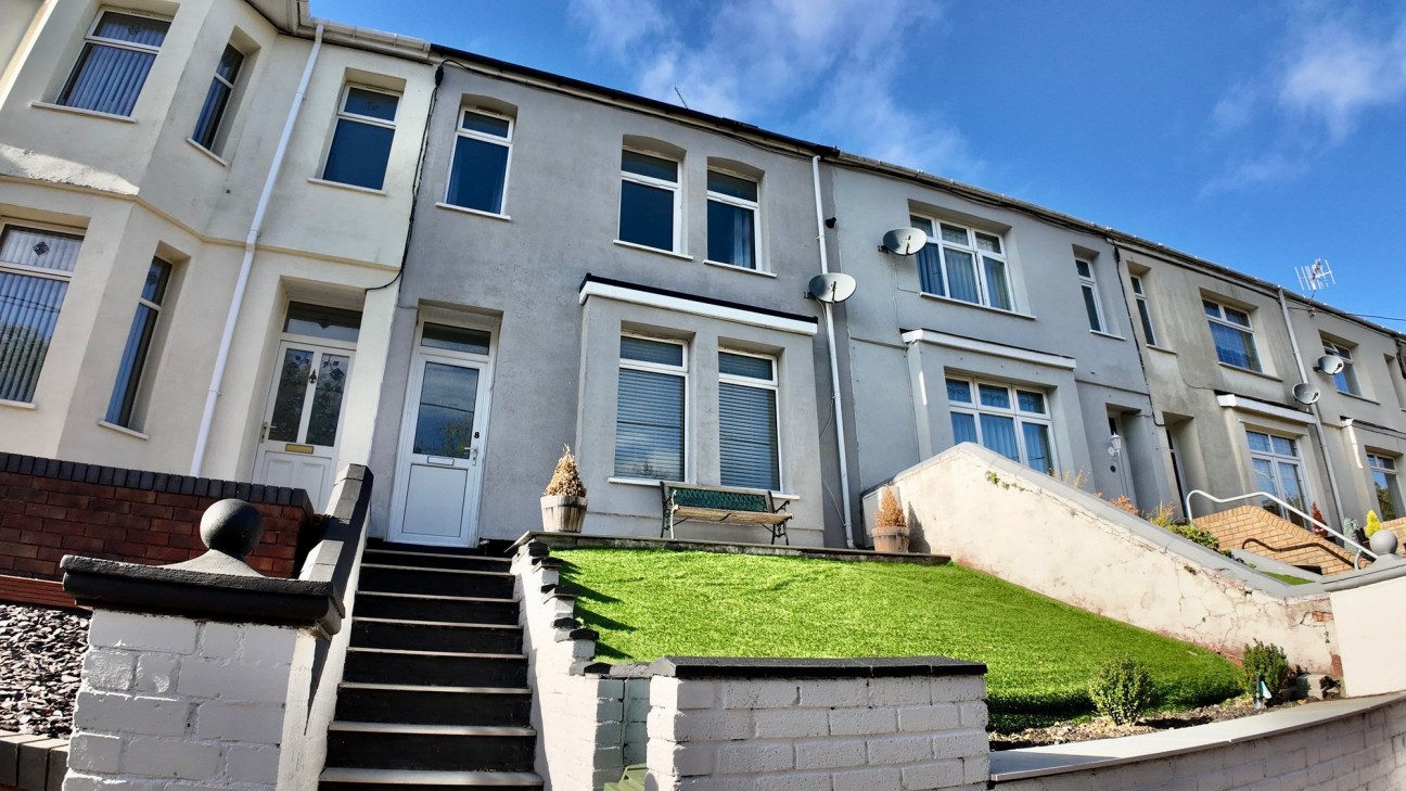 Glen View, Hollybush, NP12