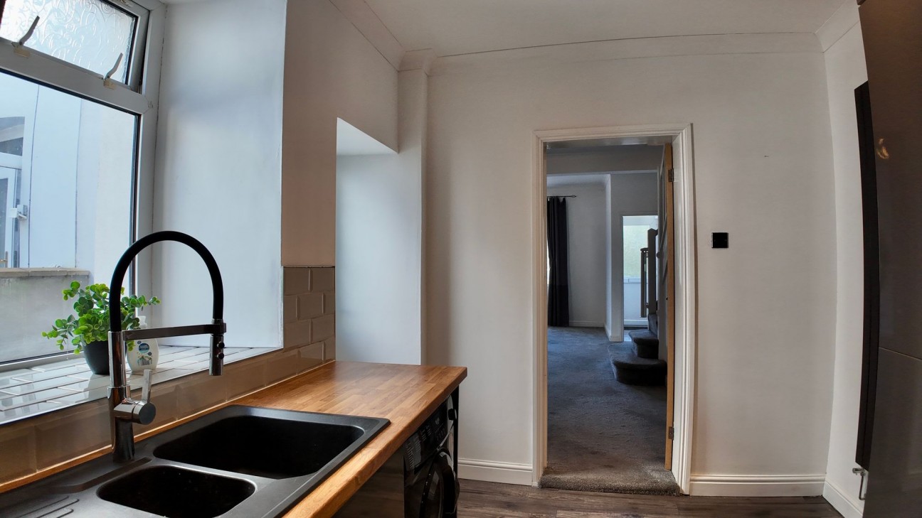 Glen View, Hollybush, NP12