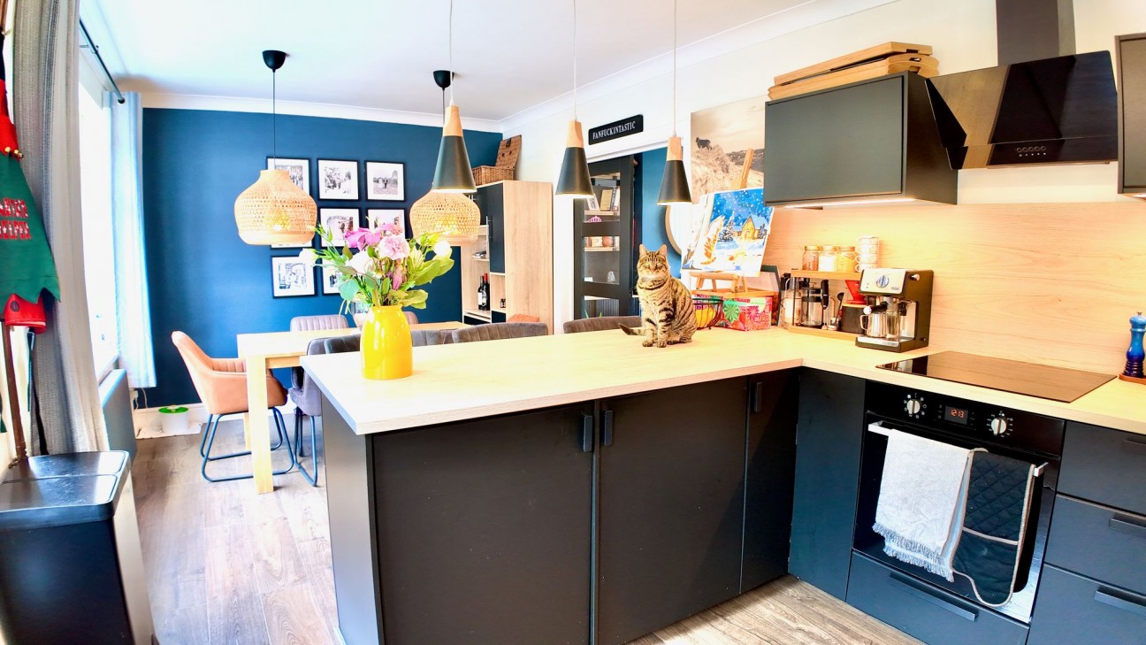 Penallta Road, Ystrad Mynach, CF82