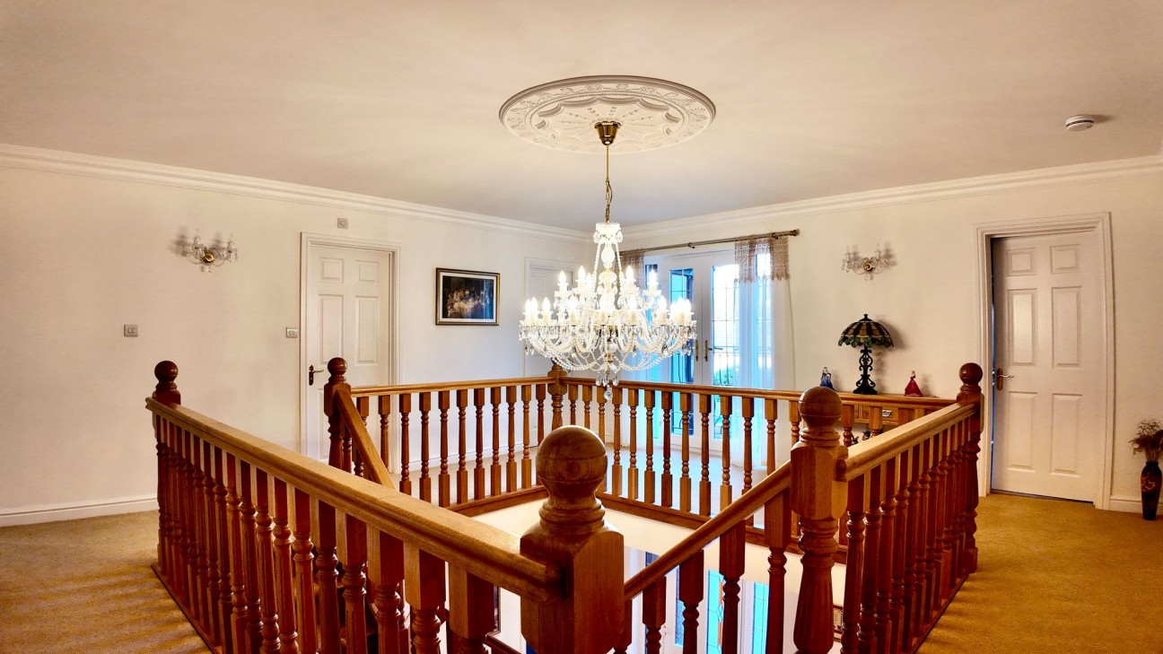 Gellideg Lane, Maesycwmmer, CF82