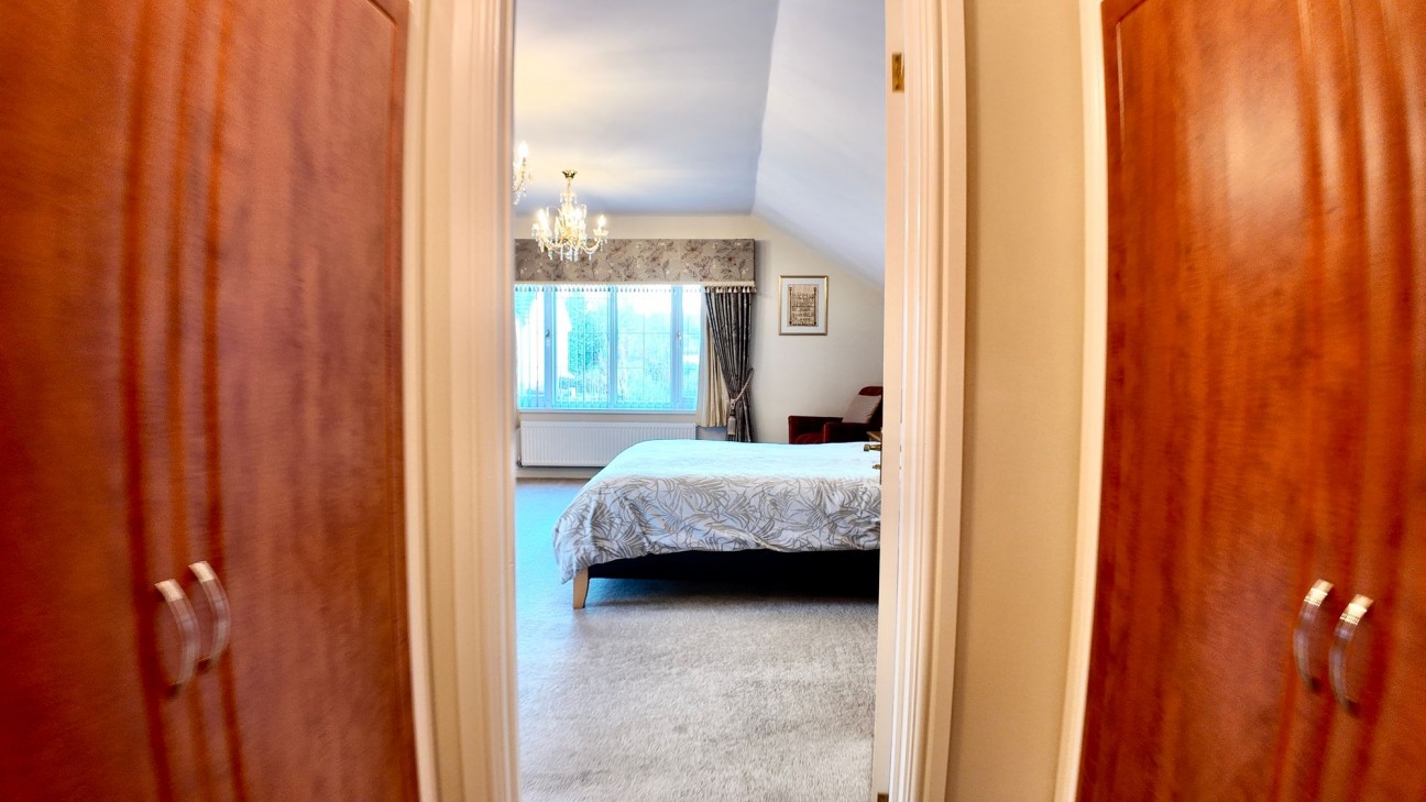 Gellideg Lane, Maesycwmmer, CF82