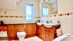 Gellideg Lane, Maesycwmmer, CF82