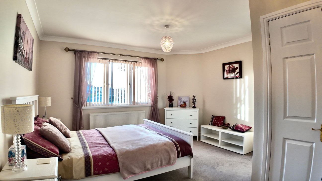 Gellideg Lane, Maesycwmmer, CF82