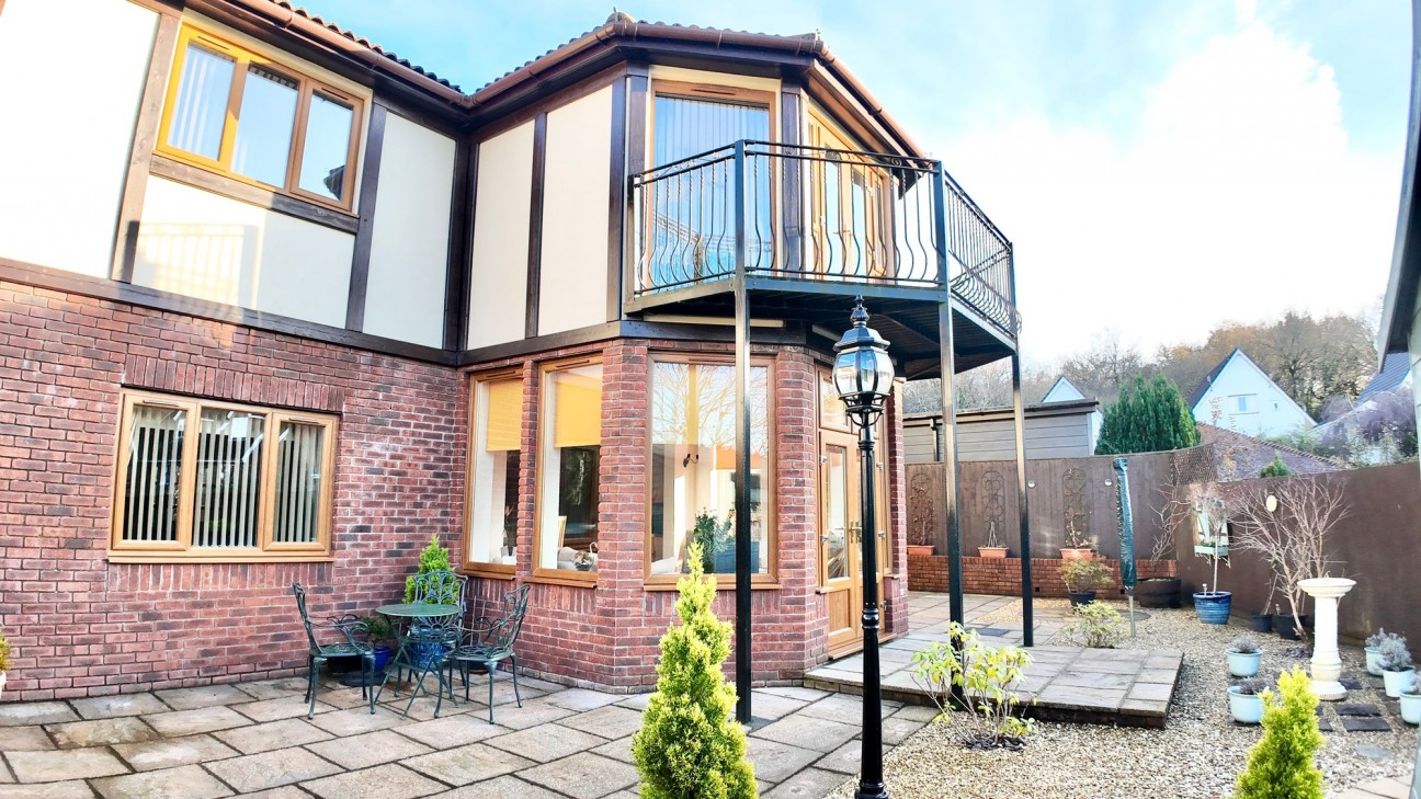 Gellideg Lane, Maesycwmmer, CF82