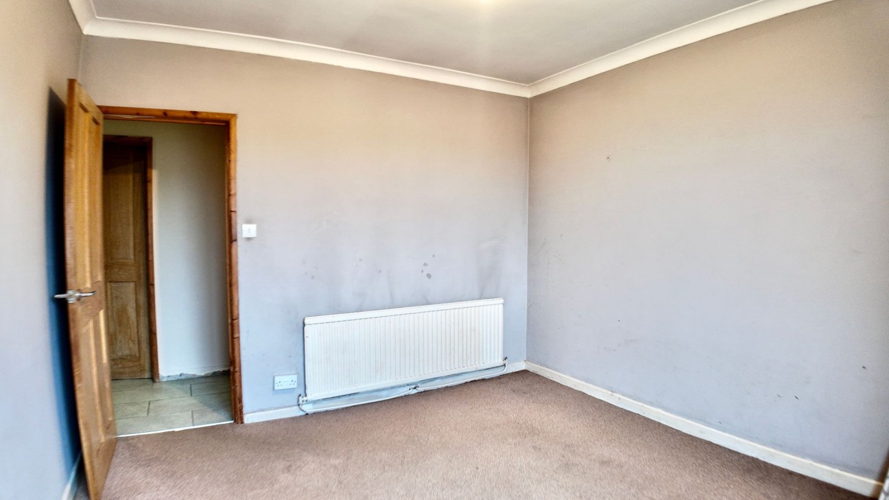 Farm Road, Crumlin, NP11