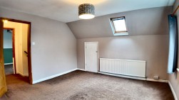 Farm Road, Crumlin, NP11