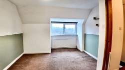 Farm Road, Crumlin, NP11