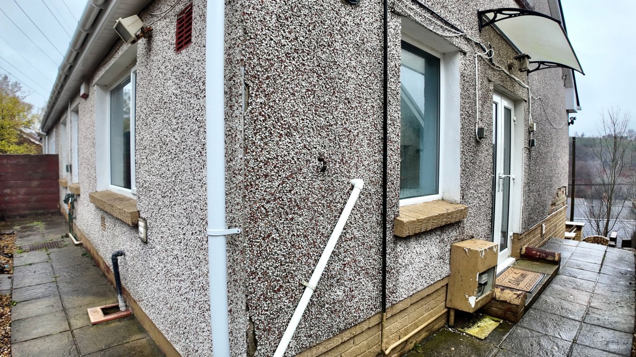 Farm Road, Crumlin, NP11