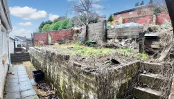 Farm Road, Crumlin, NP11