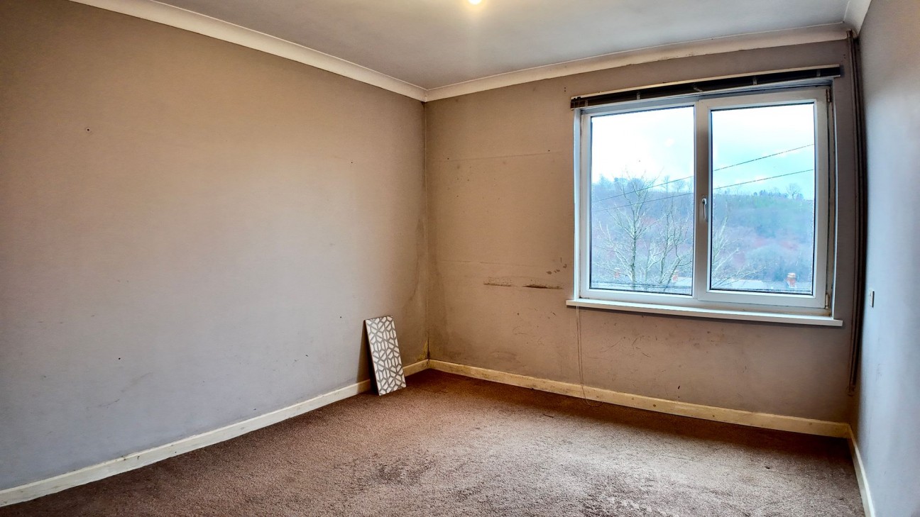 Farm Road, Crumlin, NP11