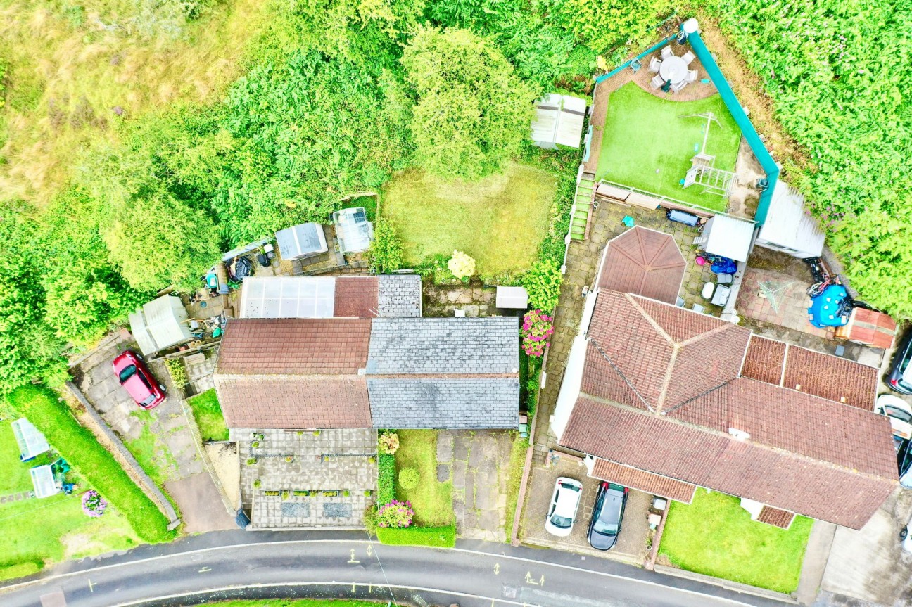 Albertina Road, Newbridge, NP11