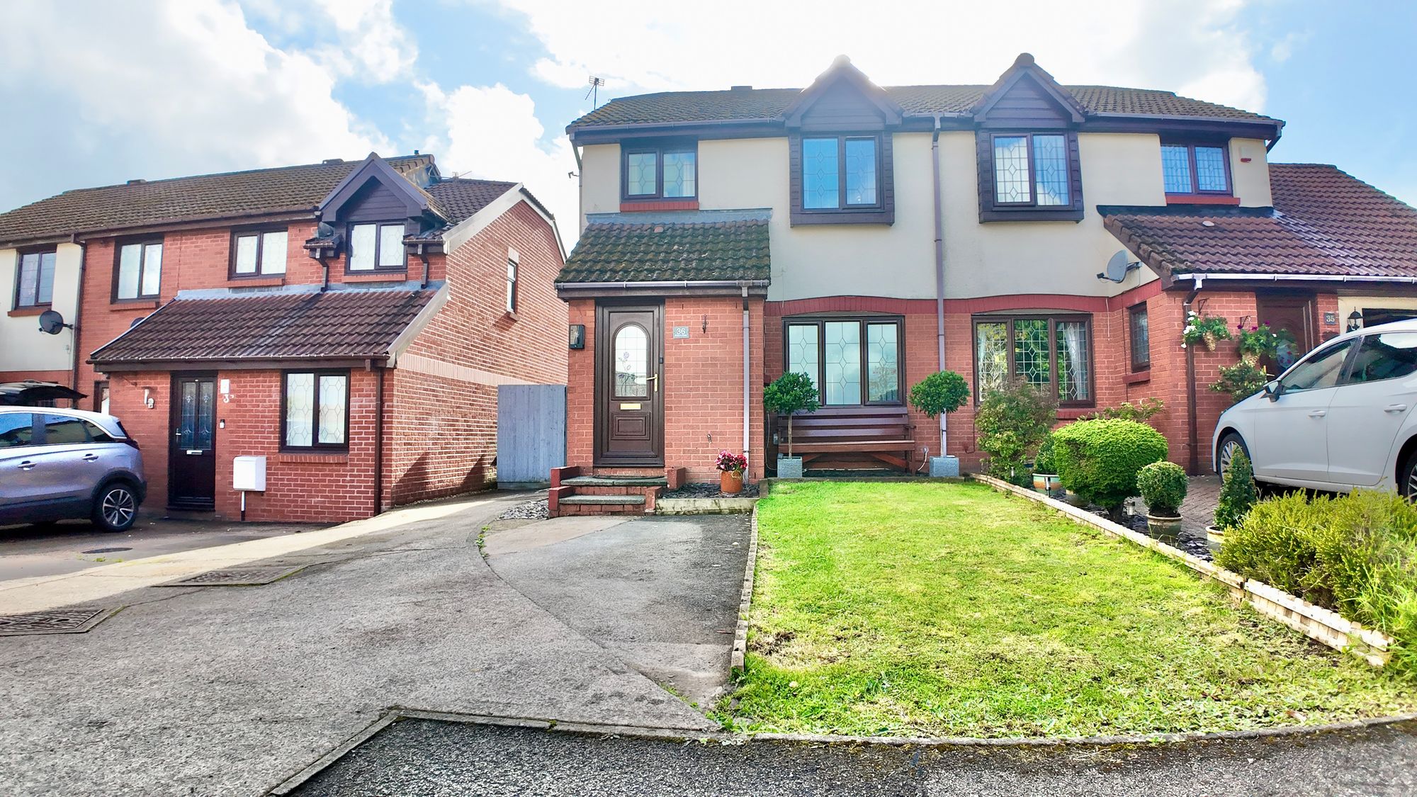 Priorsgate, Oakdale, NP12