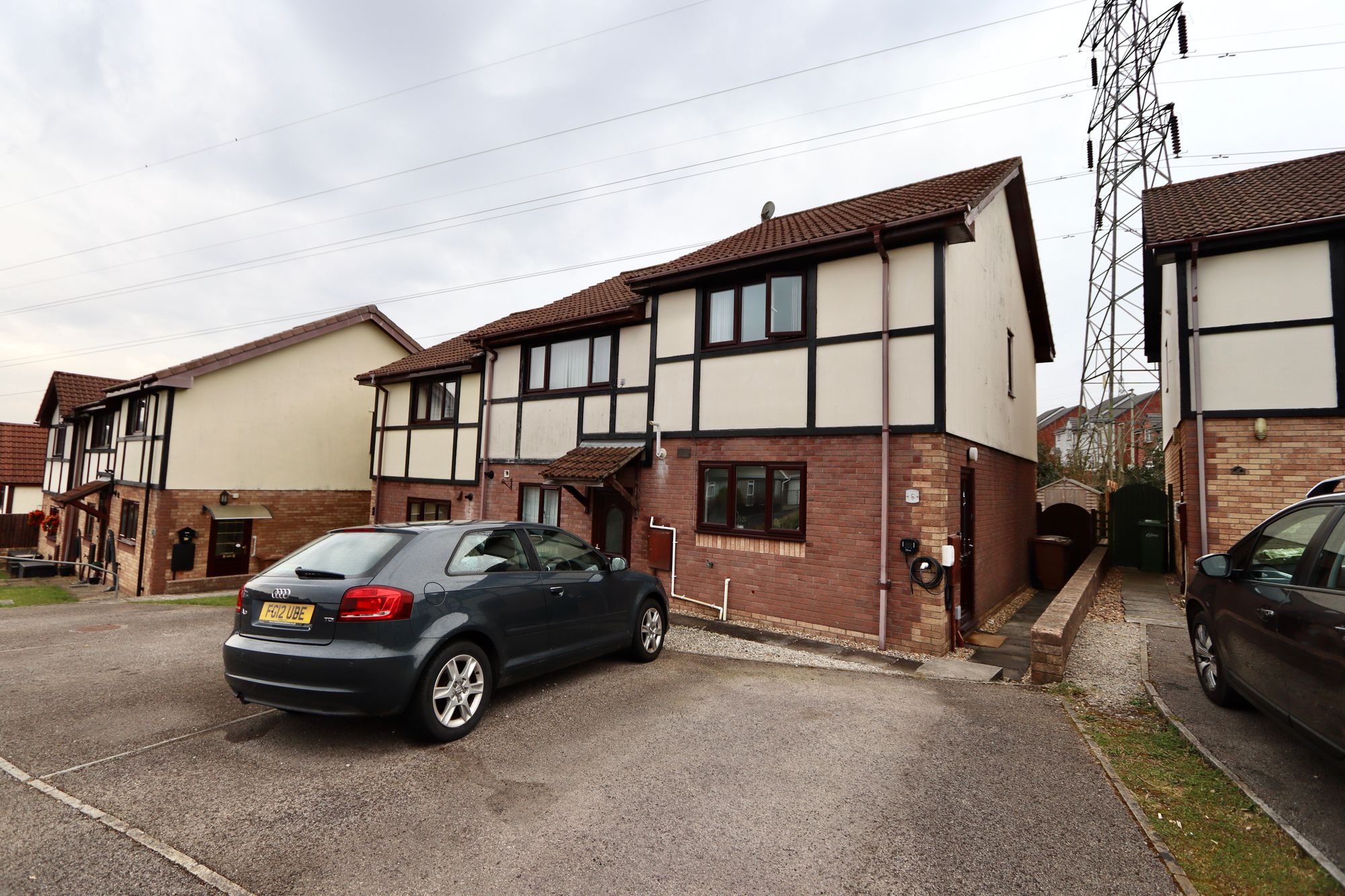 Pen-Y-Cae Close, Crumlin, NP11