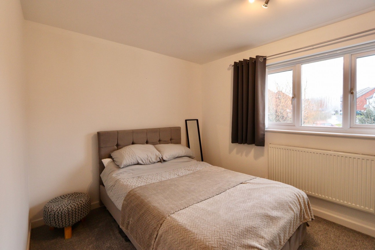 Pen-Y-Cae Close, Crumlin, NP11