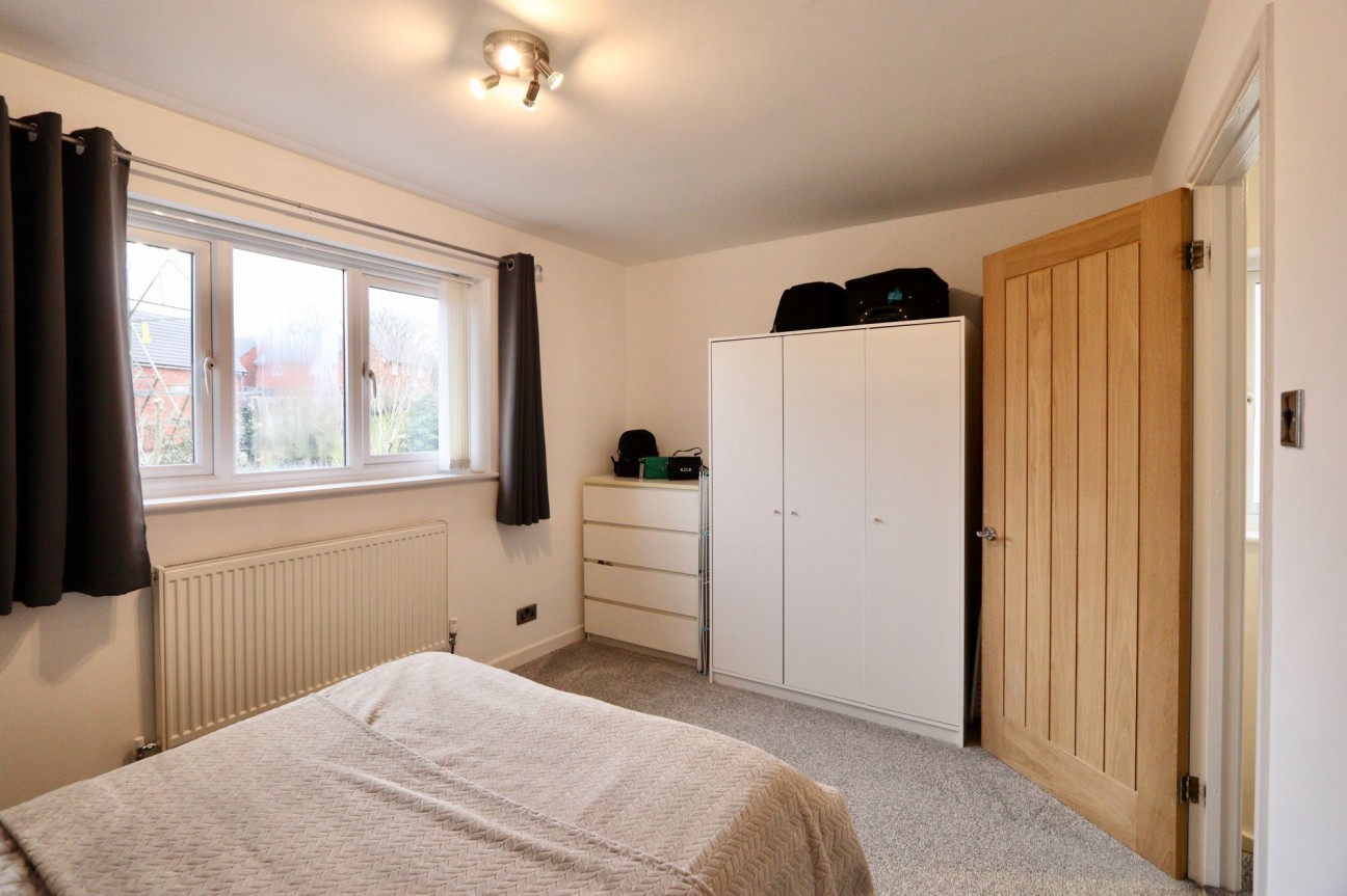 Pen-Y-Cae Close, Crumlin, NP11