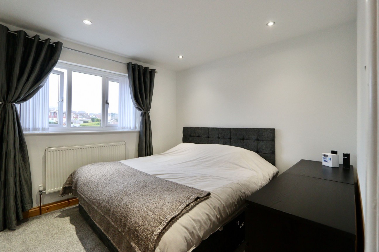 Pen-Y-Cae Close, Crumlin, NP11