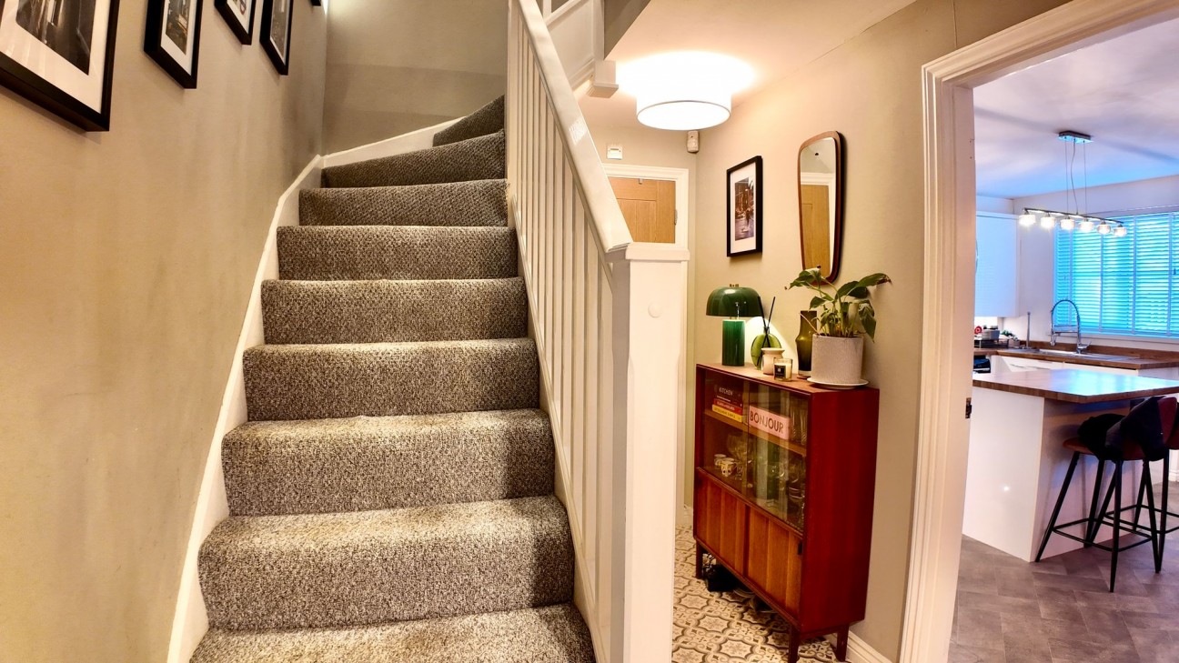 Maes Yr Afon, Pontllanfraith, NP12