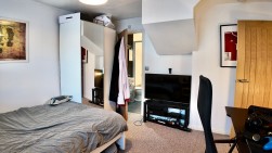 Maes Yr Afon, Pontllanfraith, NP12