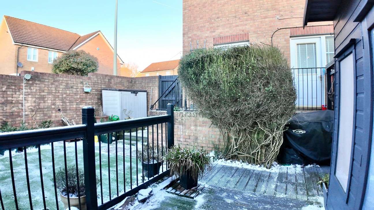 Maes Yr Afon, Pontllanfraith, NP12